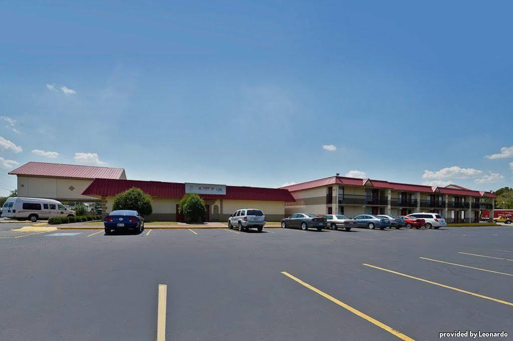 Best Western Tulsa Airport Exteriör bild